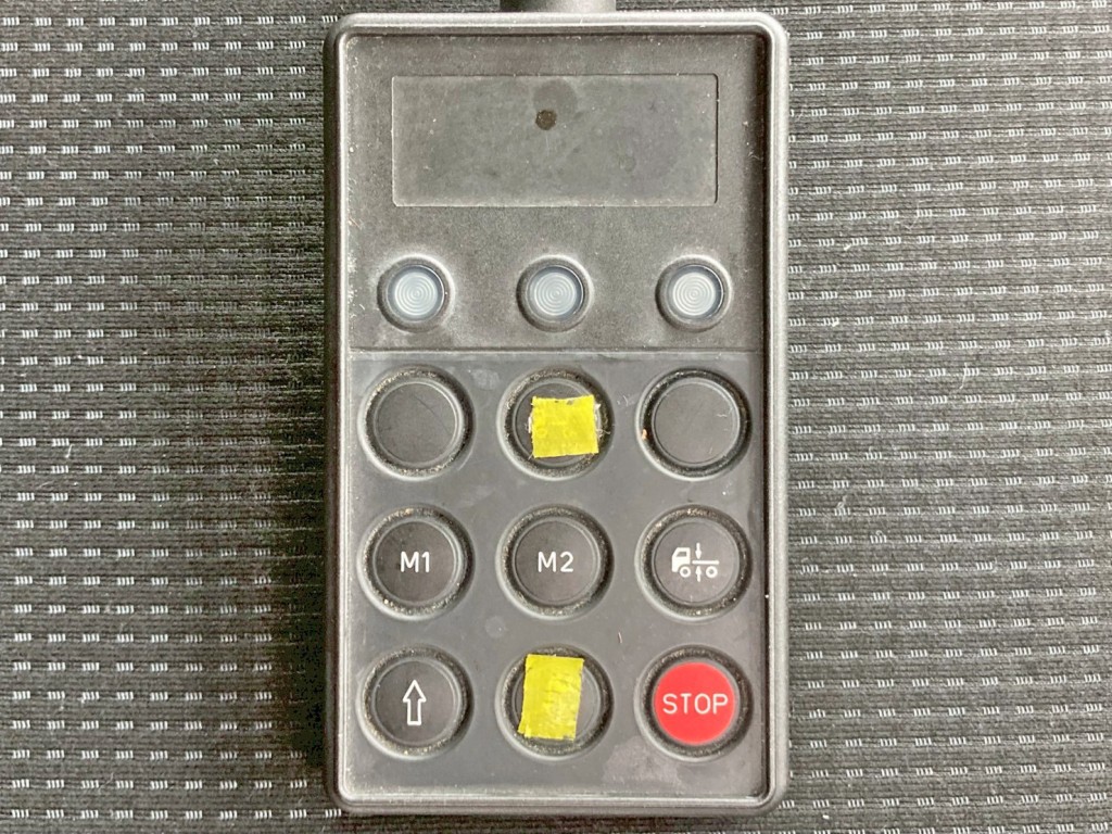 エアサスのコントローラーです。|三菱 ファイター 2KG-FK65FZの写真23