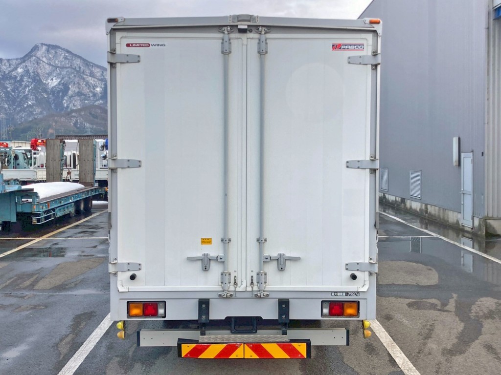 リヤ周りの状態です。|三菱 ファイター 2KG-FK64F(2WD)の写真9