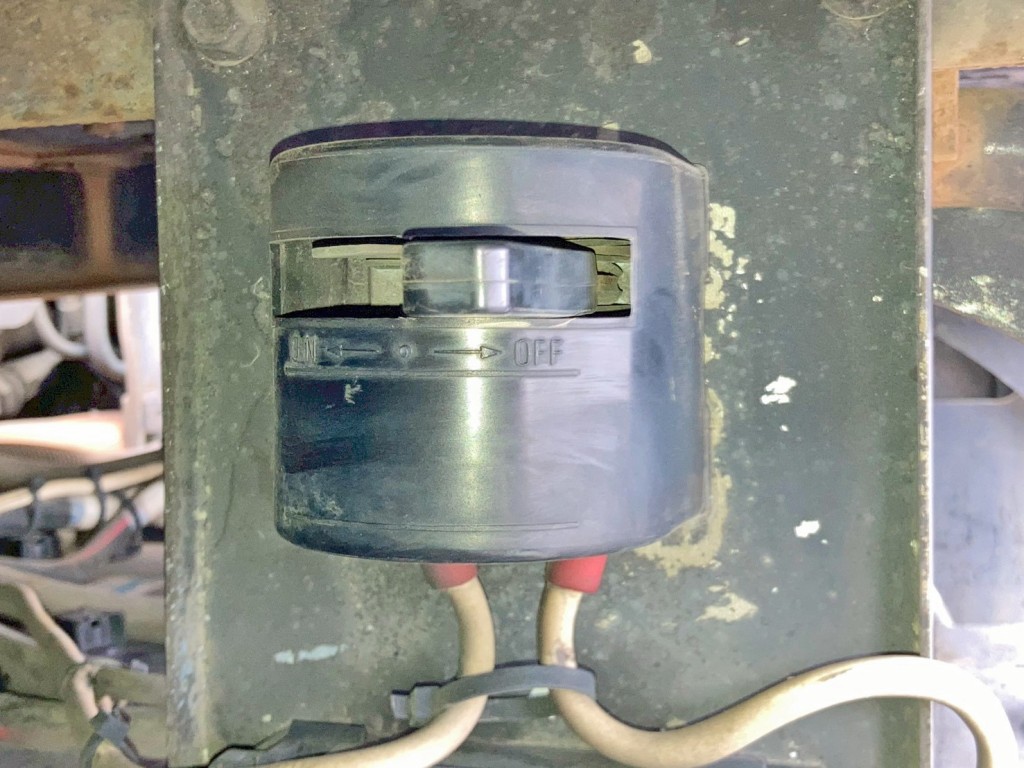 メタルコンセントの電源スイッチです。|三菱 スーパーグレート QKG-FV60VJRの写真13