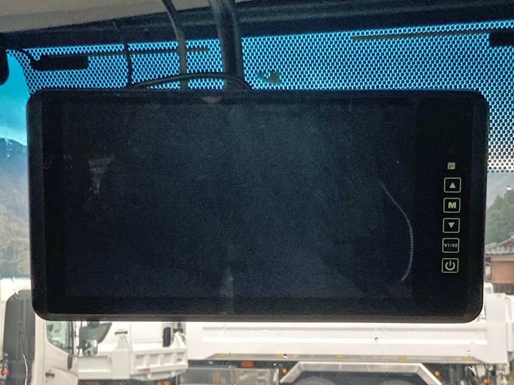 液晶バックモニター付きです。(作動不良)|日野 レンジャー QKG-FE7JLAAの写真43