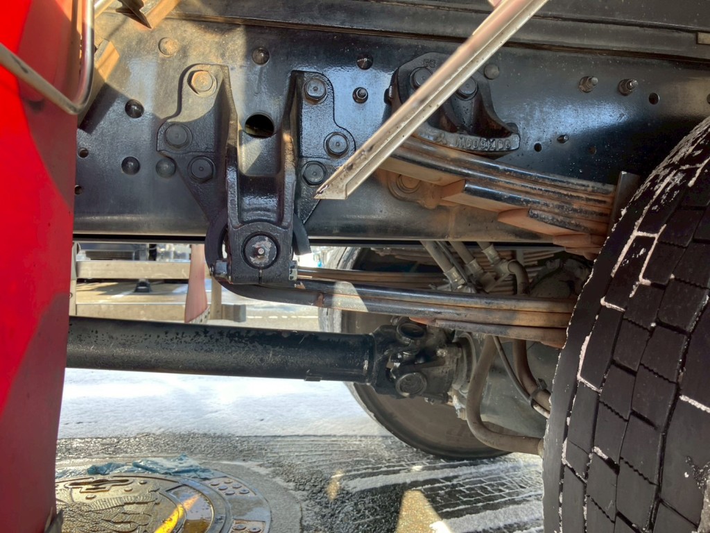 リーフサスです。|三菱 ファイター 2KG-FK62FZの写真5