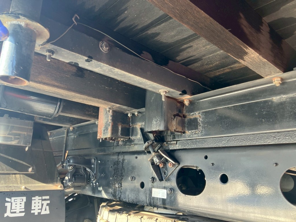 シャーシとネタの状態です。|三菱 ファイター 2KG-FK62FZの写真6