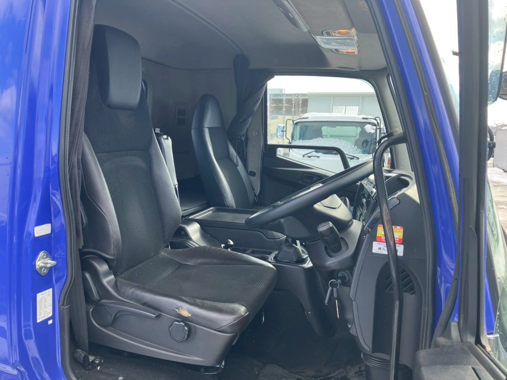 三菱 ファイター 2KG-FK62FZの写真7