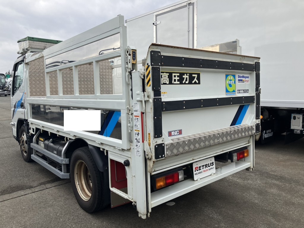 三菱 キャンター 2RG-FDA50(4WD)の写真3