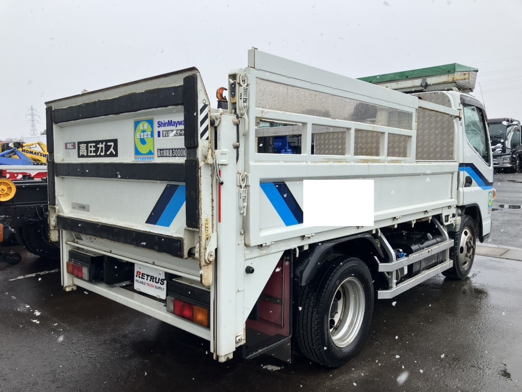 三菱 キャンター TPG-FBA50(2WD)の写真4