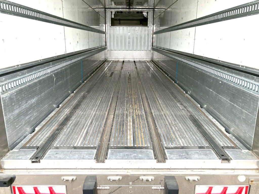 床の状態です。|日野 プロフィア 2DG-FW1AHGの写真11