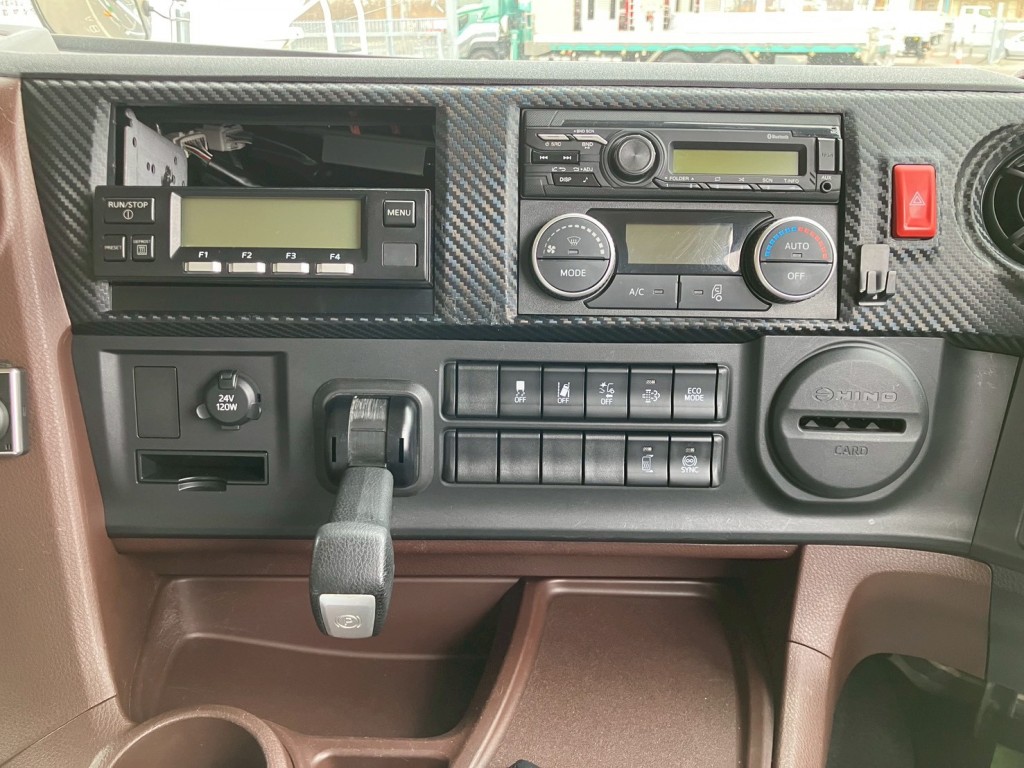 日野 プロフィア 2DG-FW1AHGの写真19