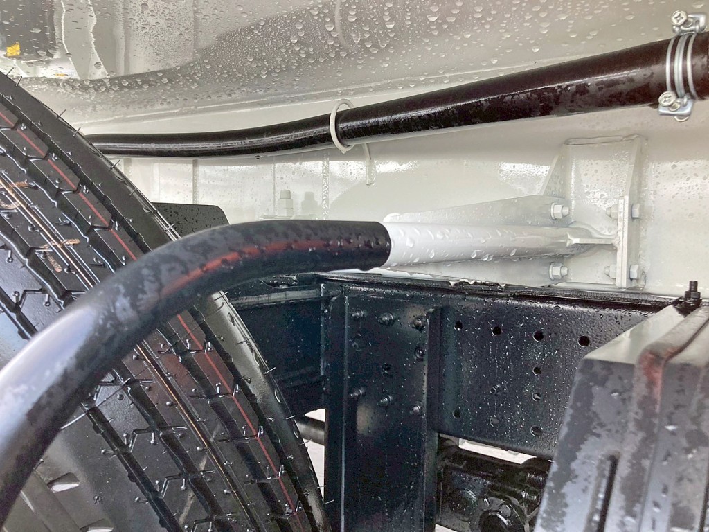 シャーシの状態です。|日野 デュトロ 2KG-XZU710M(2WD)の写真6