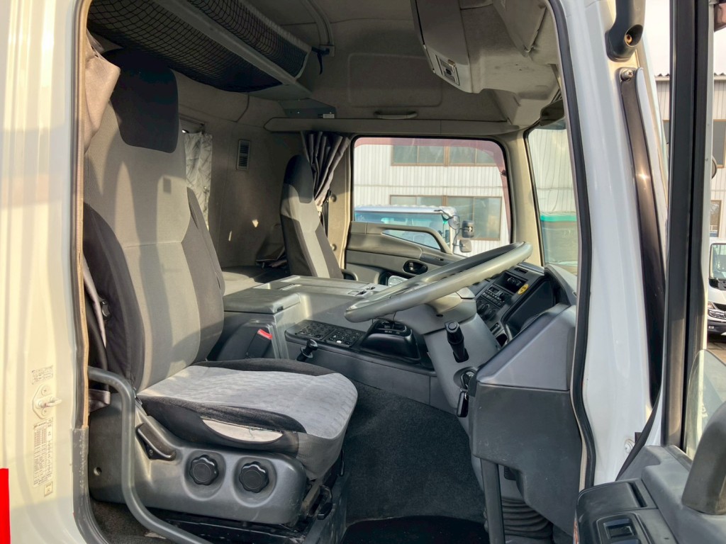 三菱 スーパーグレート QPG-FP64VDRの写真8