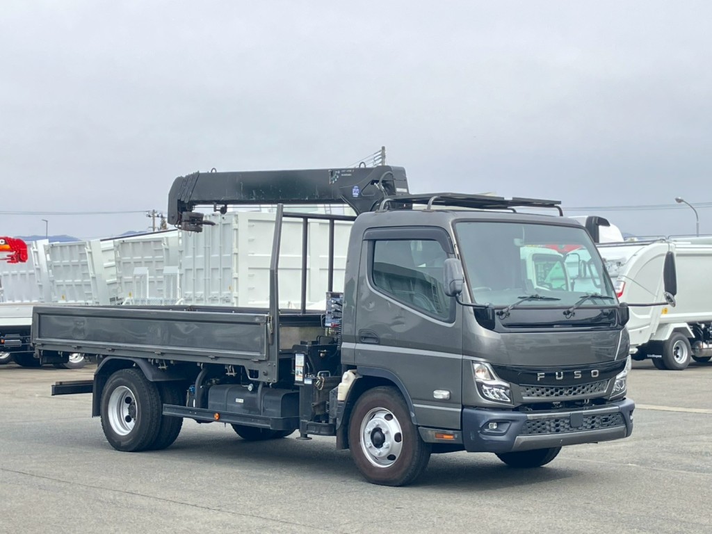 三菱 キャンター 2PG-FEB90(2WD)の写真2