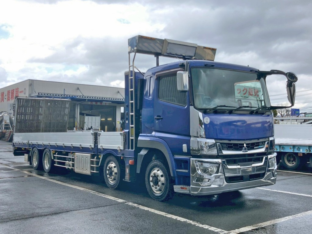 ホイールはアルミ製です。|三菱 スーパーグレート 2PG-FS74HZの写真2