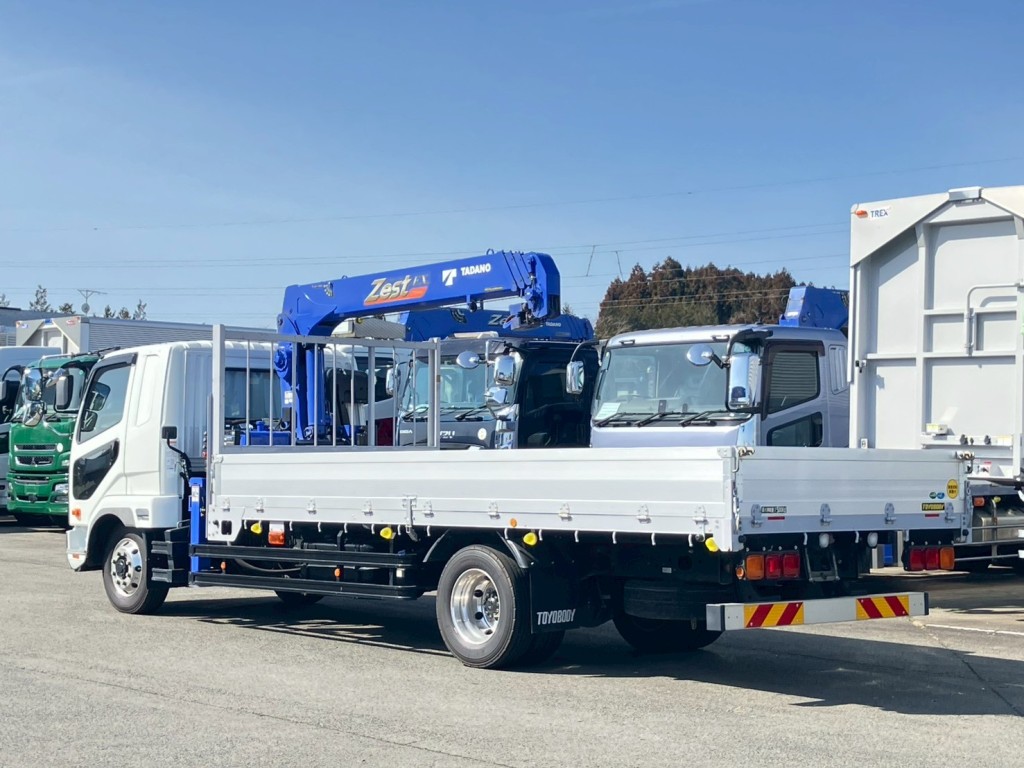 三菱 ファイター 2KG-FK62FZの写真3