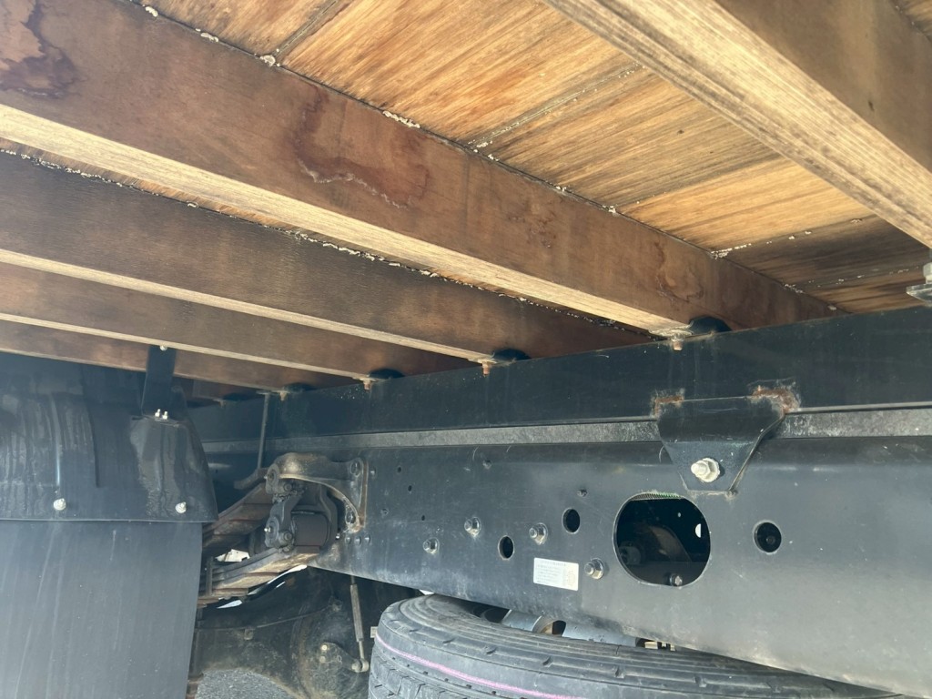 シャーシとネタの状態です。|三菱 ファイター 2KG-FK62FZの写真6