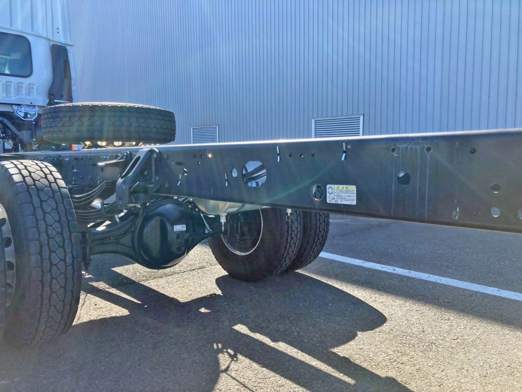 シャーシの状態です。|いすゞ フォワード 2RG-FSR90U4の写真6