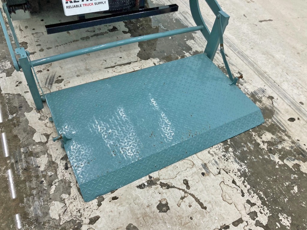 ゲートのステージの状態です。|三菱  T200CP(2WD)の写真17