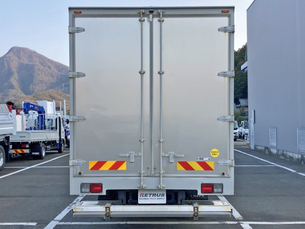 リヤ周りの状態です。|日野 レンジャー 2PG-FE2ABGの写真9