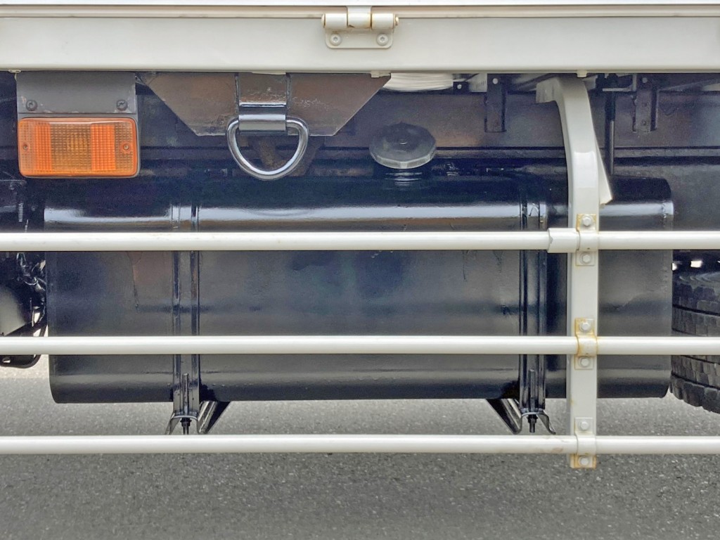 燃料タンクは200Lです。|日野 レンジャー 2PG-FE2ABGの写真36
