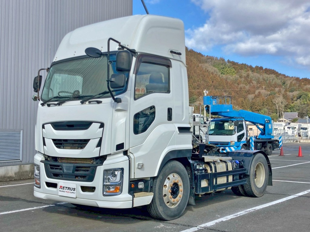 いすゞ ギガ 2KG-EXD52CEの写真1