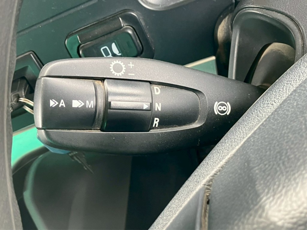 シフトパイロットです。|三菱 スーパーグレート 2PG-FV70HXの写真45