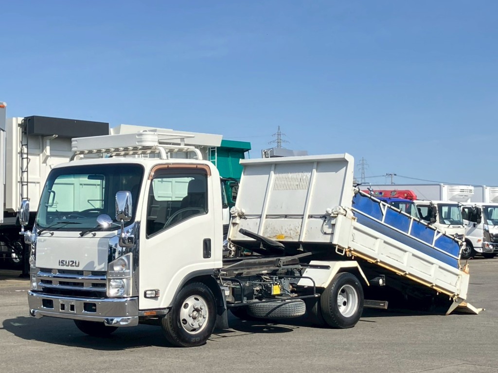 いすゞ エルフ SKG-NPR85YN(2WD)の写真1