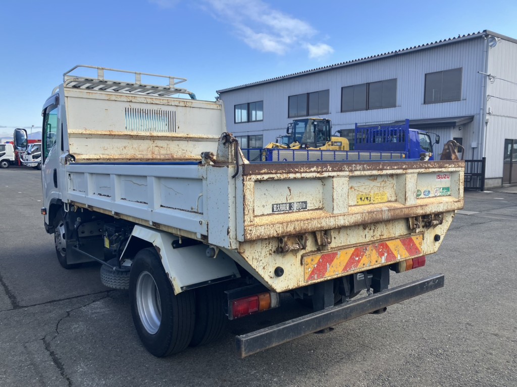 いすゞ エルフ SKG-NPR85YN(2WD)の写真3