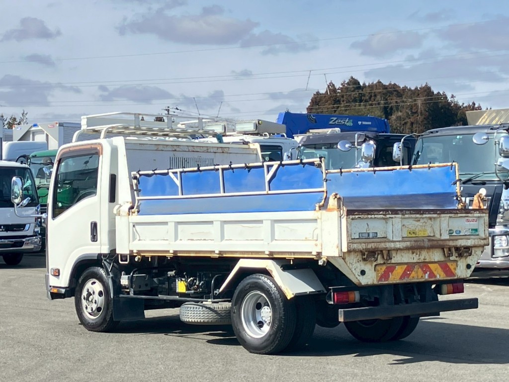 いすゞ エルフ SKG-NPR85YN(2WD)の写真4