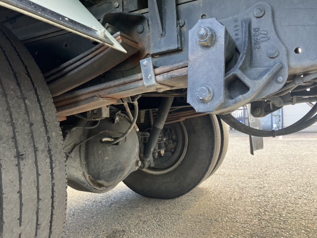 いすゞ エルフ SKG-NPR85YN(2WD)の写真6