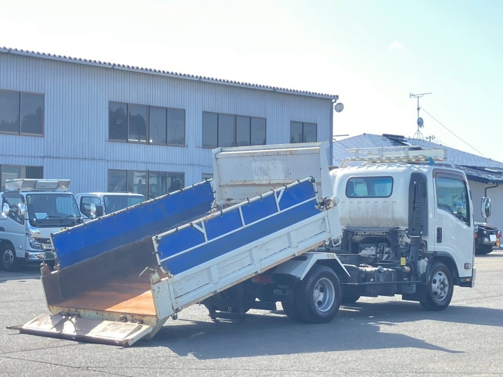 いすゞ エルフ SKG-NPR85YN(2WD)の写真6