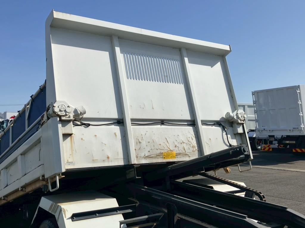 いすゞ エルフ SKG-NPR85YN(2WD)の写真14