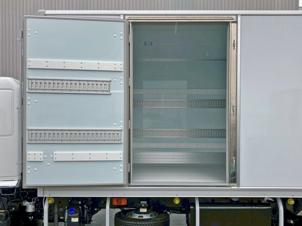 日野 レンジャー 2KG-FD2ABG(2WD)の写真22