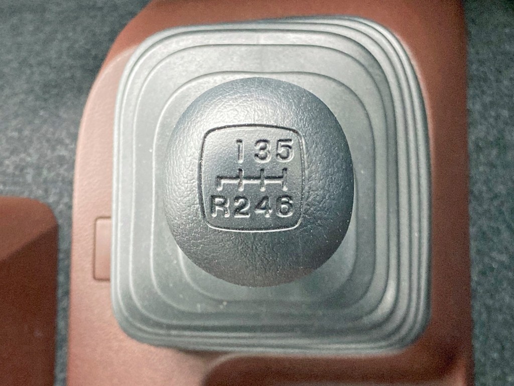 日野 レンジャー 2KG-FD2ABG(2WD)の写真32