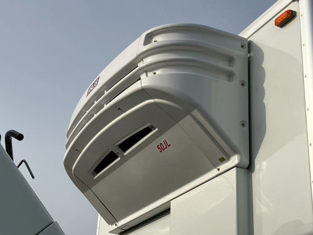 冷凍機です(直冷式)|日野 レンジャー 2KG-FE2ACGの写真11