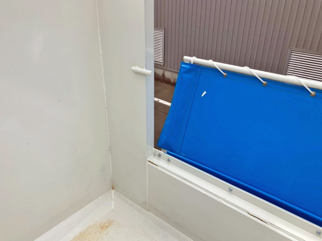 運転席側ストッパーの状態です。|三菱 スーパーグレート 2PG-FV80HXの写真12