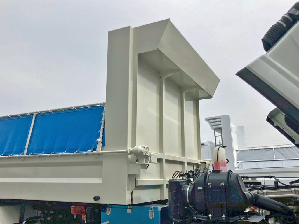 ハシゴは付いておりません。|三菱 スーパーグレート 2PG-FV80HXの写真16