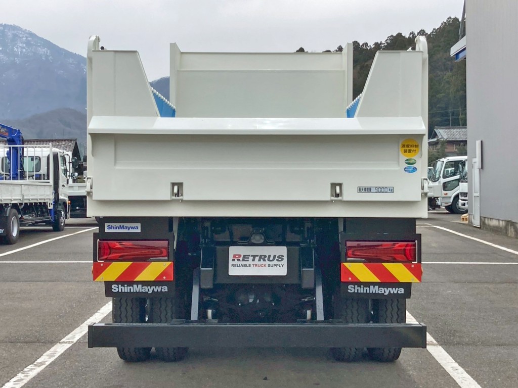 リヤ周りの状態です。|三菱 スーパーグレート 2PG-FV80HXの写真22