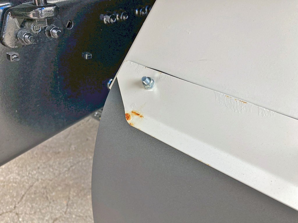 運転席側リヤフェンダーにキズ・サビがあります。|三菱 スーパーグレート 2PG-FV80HXの写真24