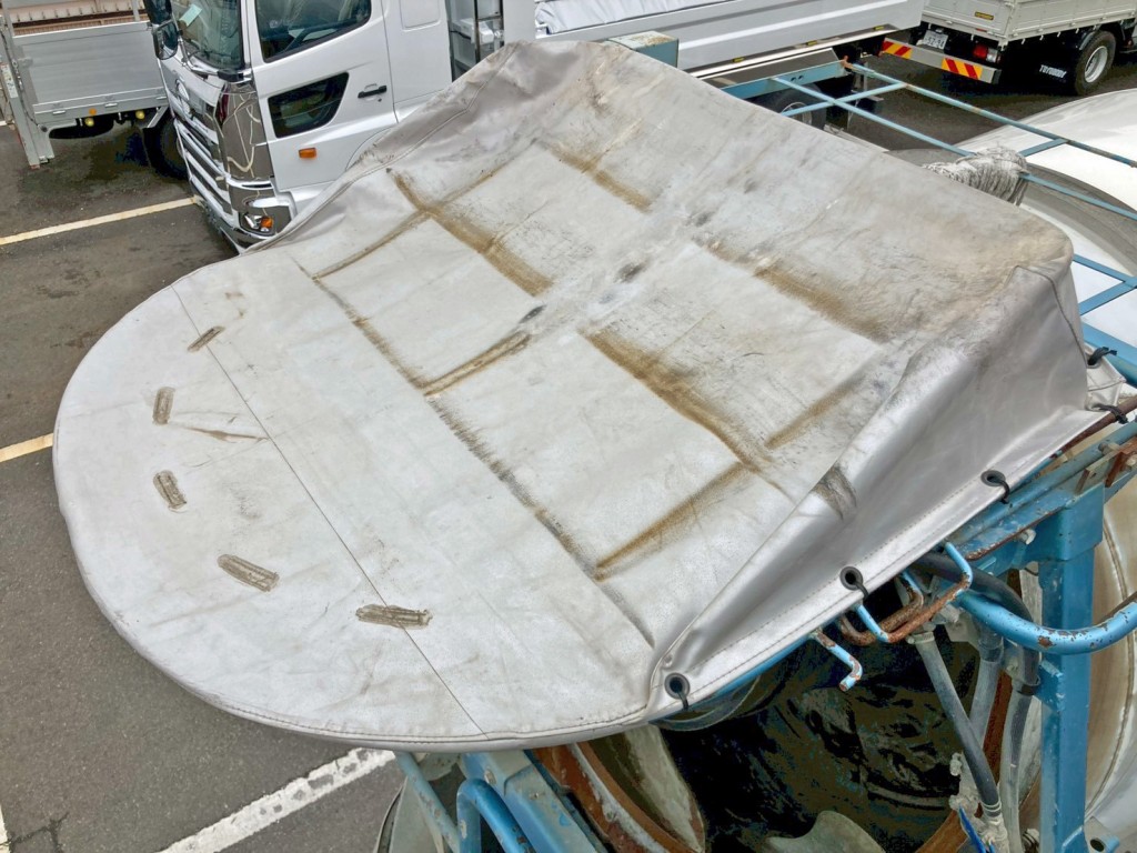 ホッパーカバーの開閉は電動式です。|日野 プロフィア QKG-FS1AKAAの写真10