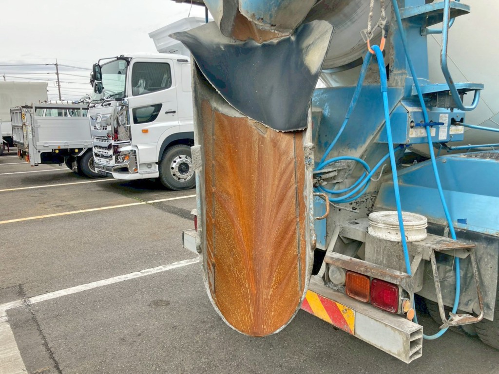 シュートの状態です。|日野 プロフィア QKG-FS1AKAAの写真17