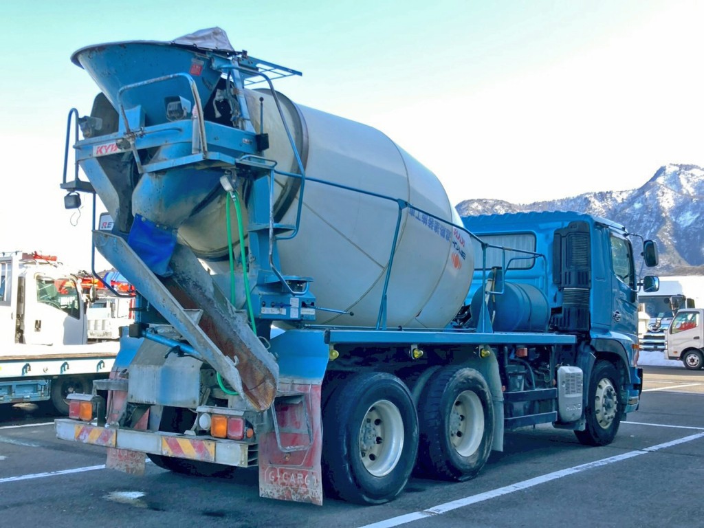 日野 プロフィア QKG-FS1AKAAの写真4