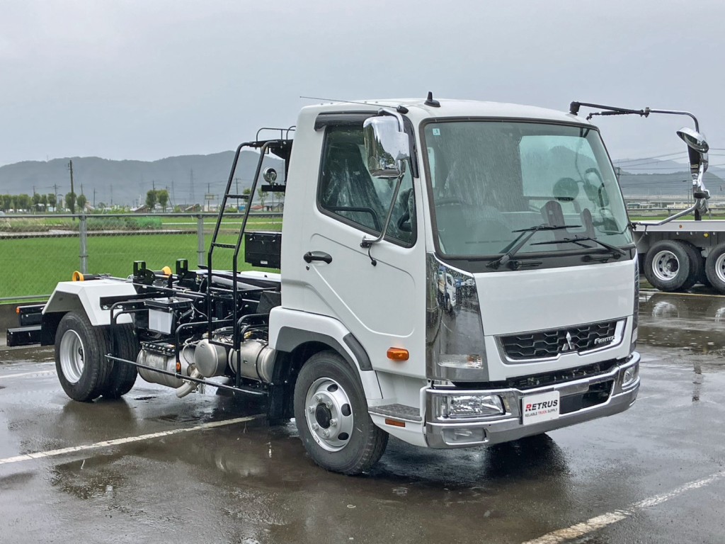 三菱 ファイター 2KG-FK72F(2WD)の写真4