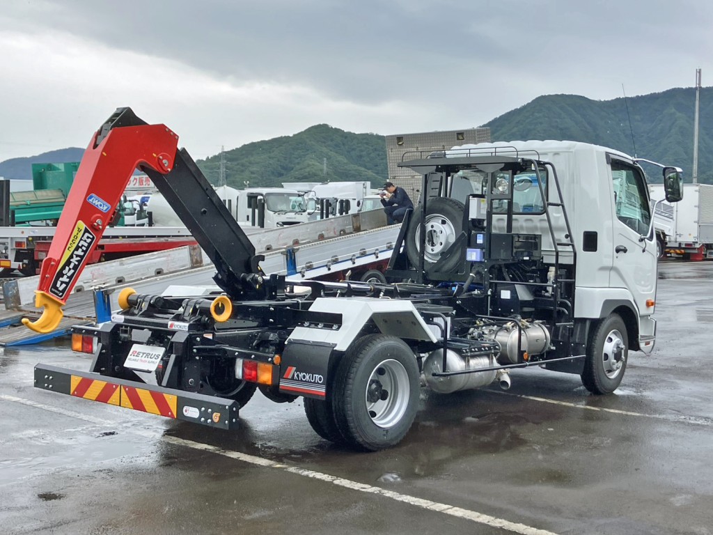 三菱 ファイター 2KG-FK72F(2WD)の写真7