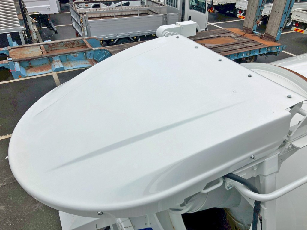 ホッパーカバーの開閉は電動式です。|三菱 スーパーグレート 2KG-FV80GXの写真8