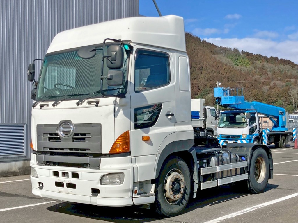 日野 プロフィア QKG-SH1EDAGの写真1