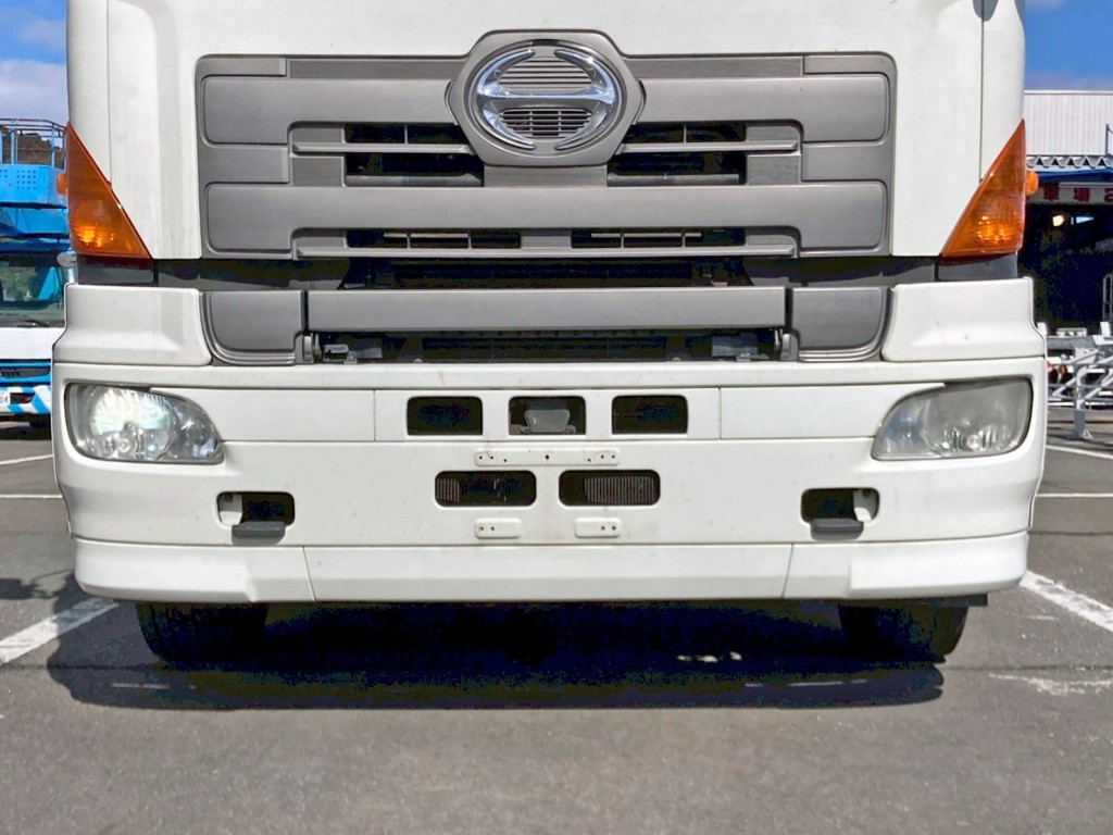 助手席側ヘッドライト不灯です。|日野 プロフィア QKG-SH1EDAGの写真22