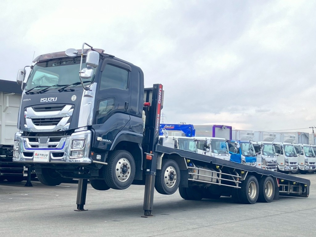 いすゞ ギガ 2PG-CYH77Cの写真1