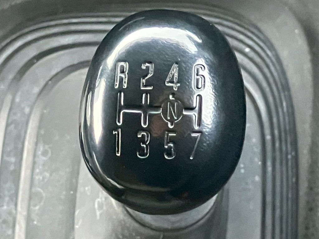 いすゞ ギガ 2PG-CYH77Cの写真35