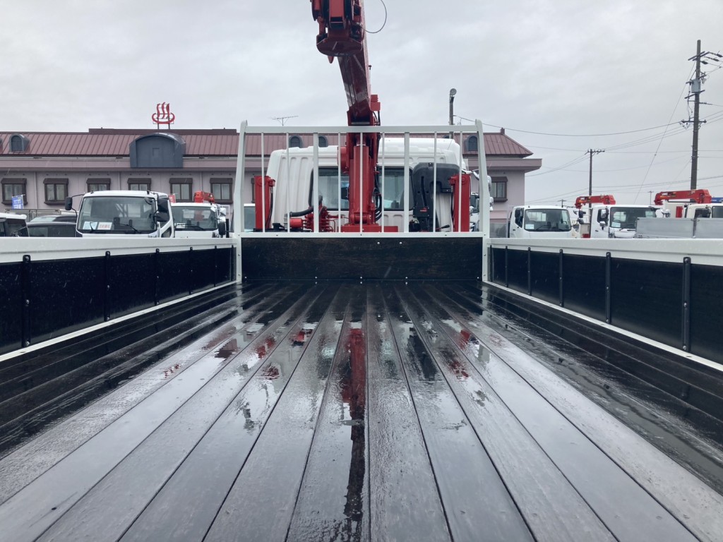 三菱 ファイター 2KG-FK62FZの写真5