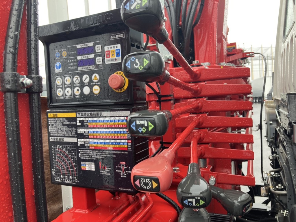 三菱 ファイター 2KG-FK62FZの写真8