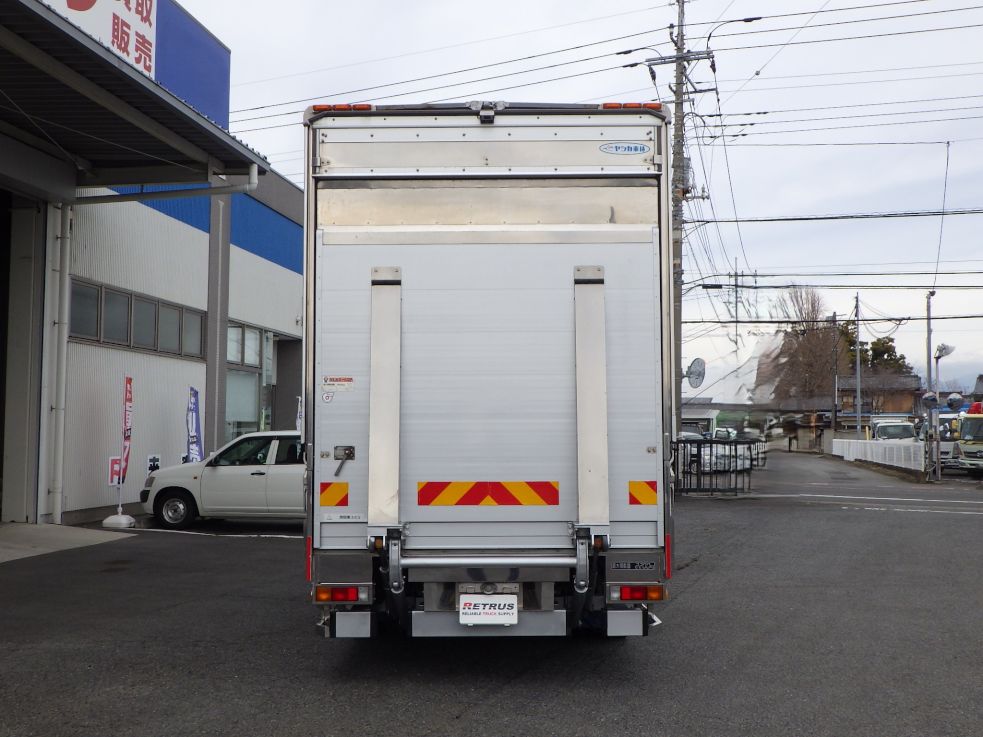 三菱 キャンター TPG-FEB90(2WD)の写真8