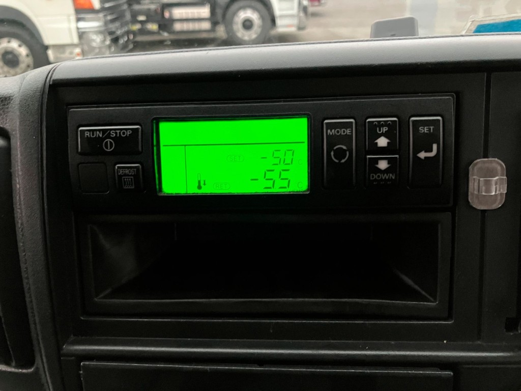 冷凍機は15.4℃スタート2時間で-5.5℃確認しております。|三菱 キャンター TPG-FEB90(2WD)の写真44